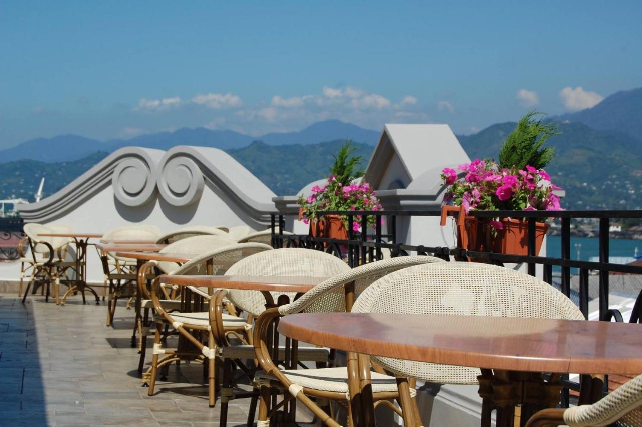 Boutique Hotel O. Galogre Batumi Exterior foto
